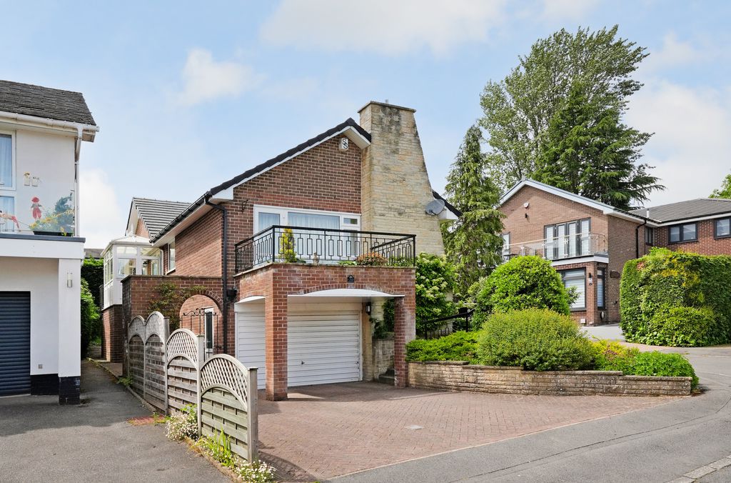 Burlington Grove Dore